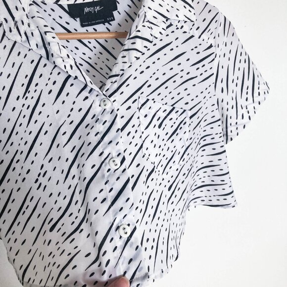 Nasty Gal Black and White Button Down Shirt - Picture 7 of 12